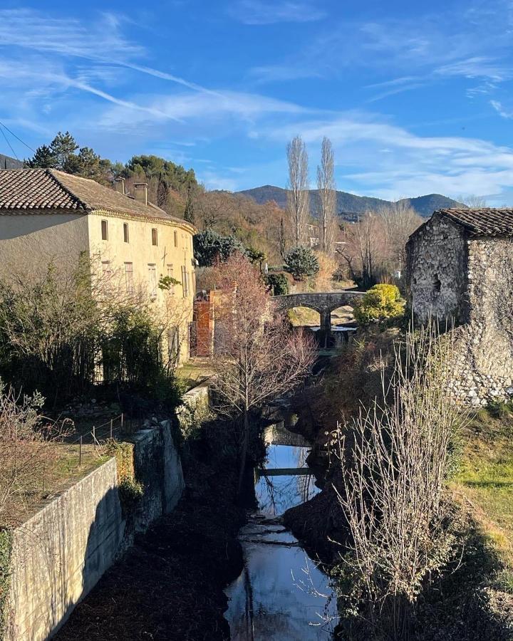 Le Mas De Mirabel Buitenkant foto